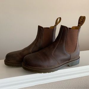 Dr. Martens 2976 Crazy Horse Leather Chelsea Boot